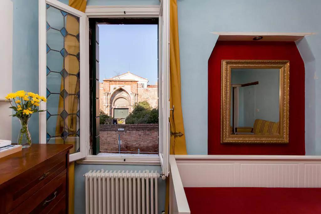 Ca Tornielli Apartment Венеция Экстерьер фото